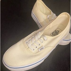 Cream size 8 men’s vans